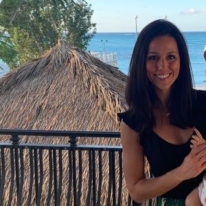 Meet your Posher, Liz